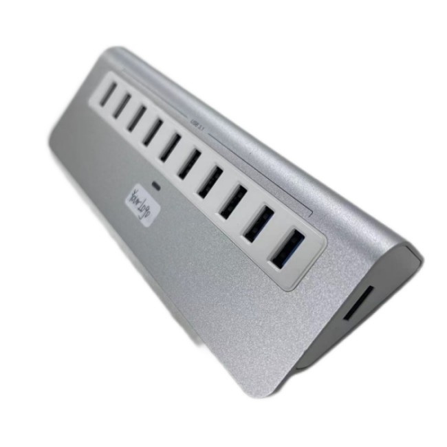 स्मार्टफोन और टैबलेट चार्ज करने के लिए 10 पोर्ट USB A से USB C एडाप्टर